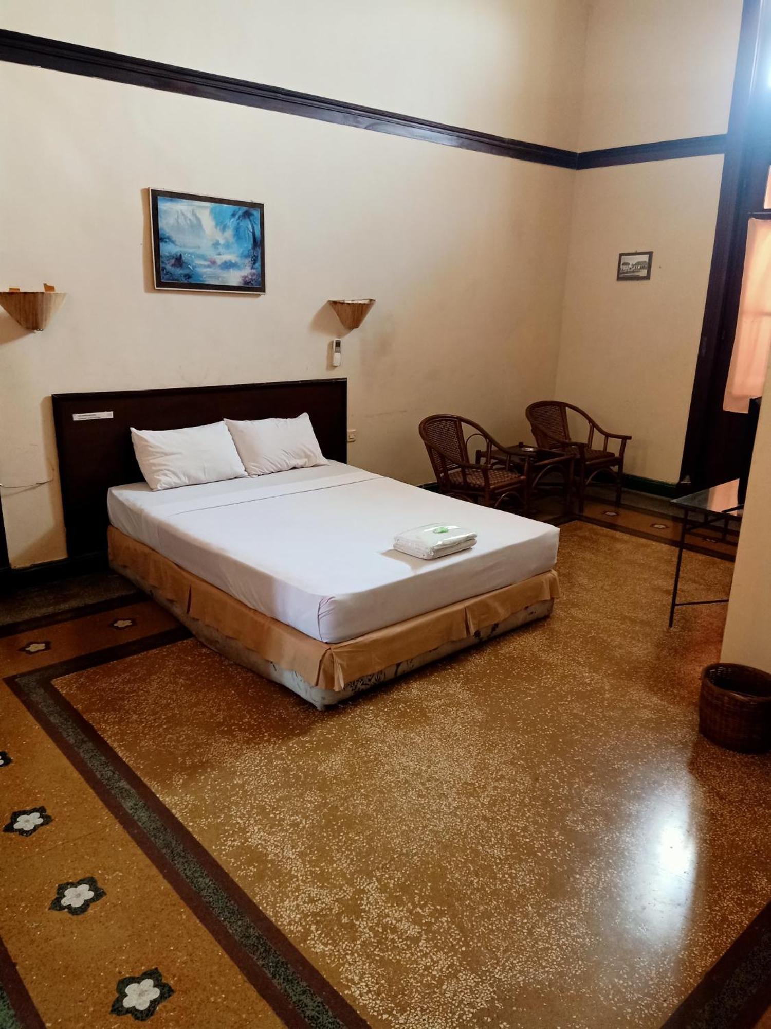 Hotel Niagara Lawang Eksteriør bilde