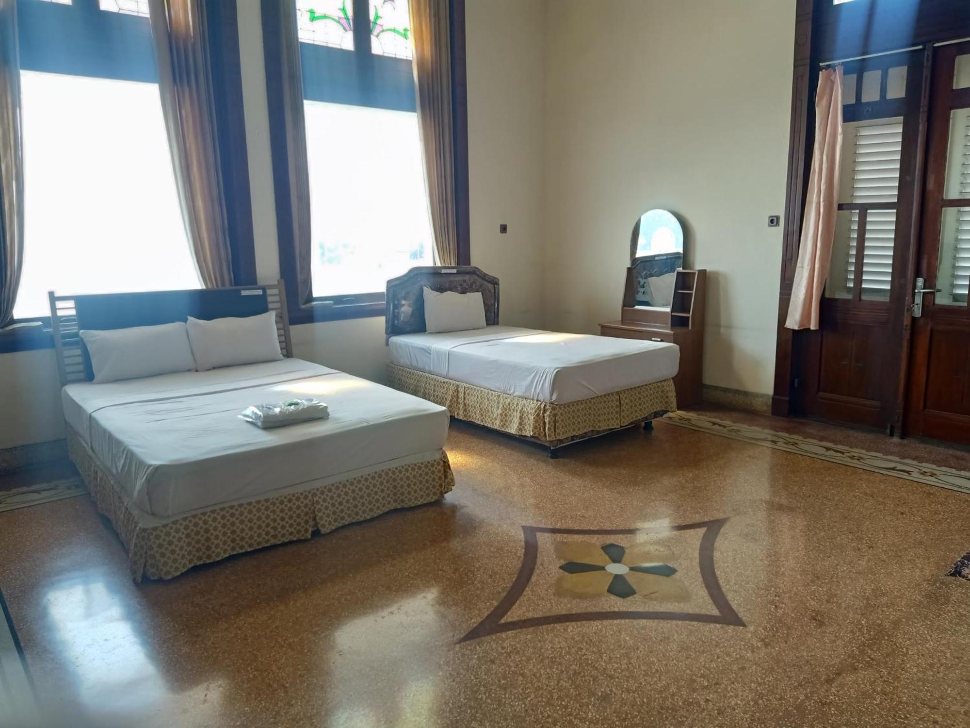 Hotel Niagara Lawang Eksteriør bilde
